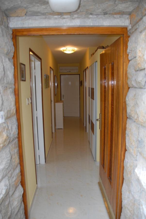 Bozic Apartment *
