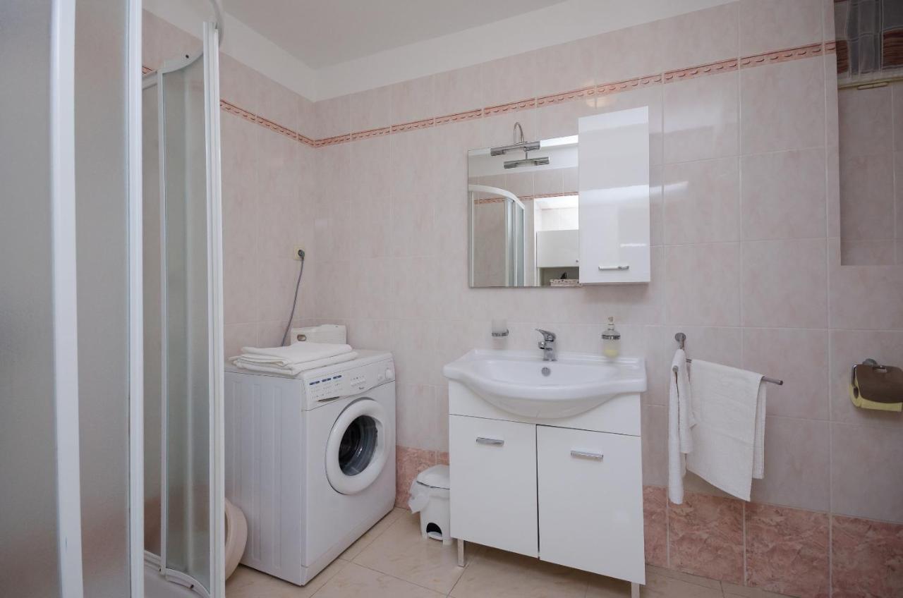 Bozic Apartment